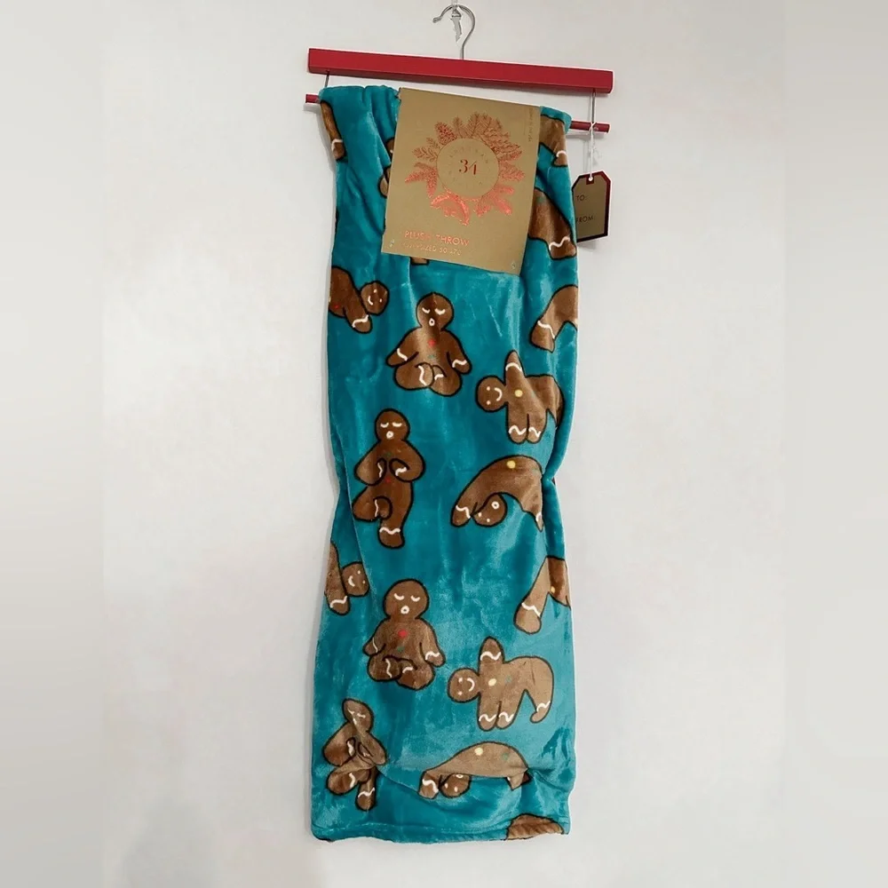 NWT 34 Artisan Gingerbread Man Yoga Plush Throw Blanket Holiday Gift Idea Cozy